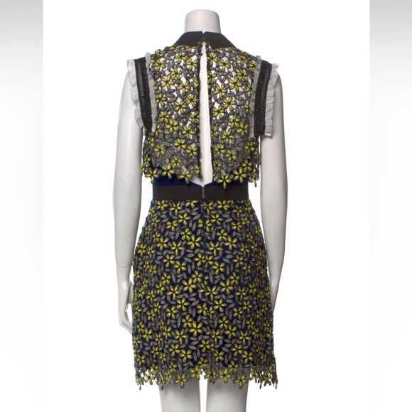 Self portrait - knee length dress too big for me and can’t return it - Picture 2 of 2